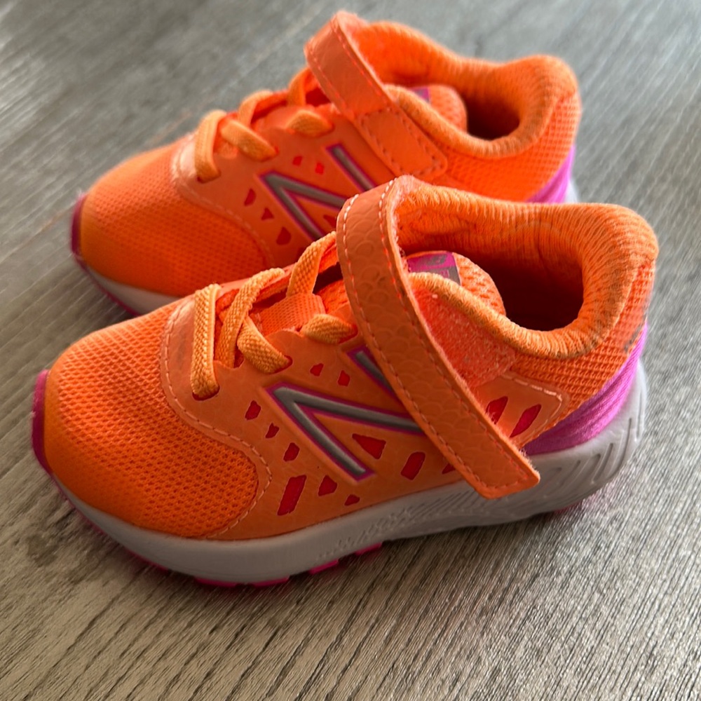 New Balance Fuel Core Urge Sneakers Size 4